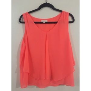 E&M brand (E hanger M) Sleevless Top